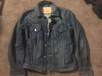 Levi’s unisex denim jacket size small