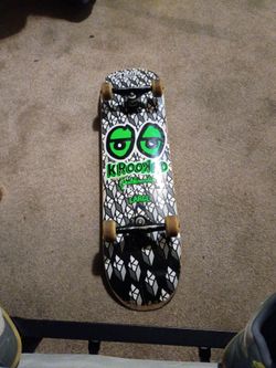 Krooked skateboard