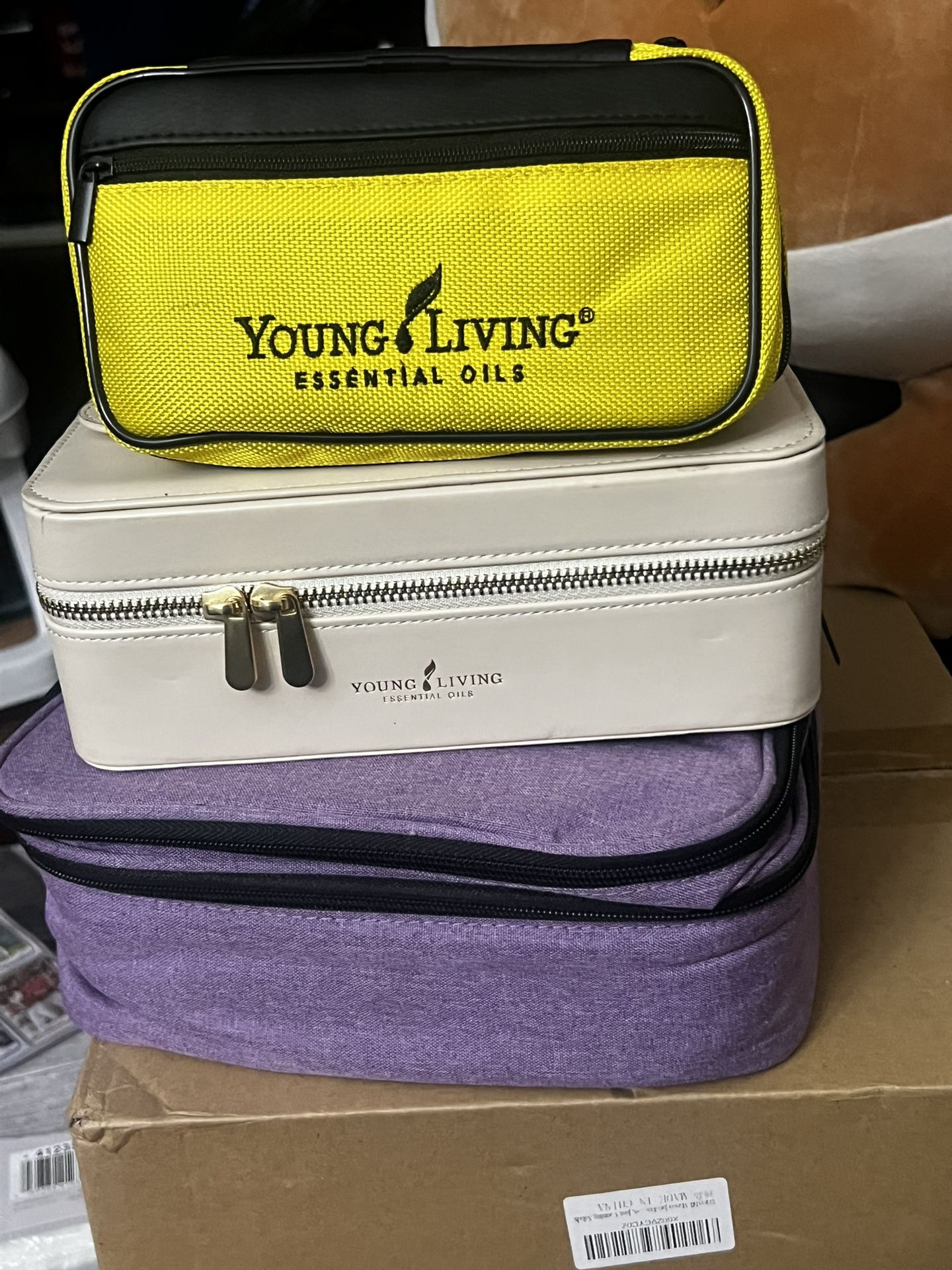 Essential oil & nail polish travel cases