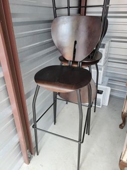 3 high chairs