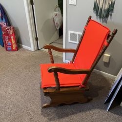 Rocking Chair 