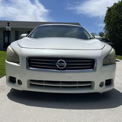 2012 Nissan Maxima