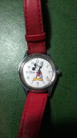 Ladies Mickey Mouse watch
