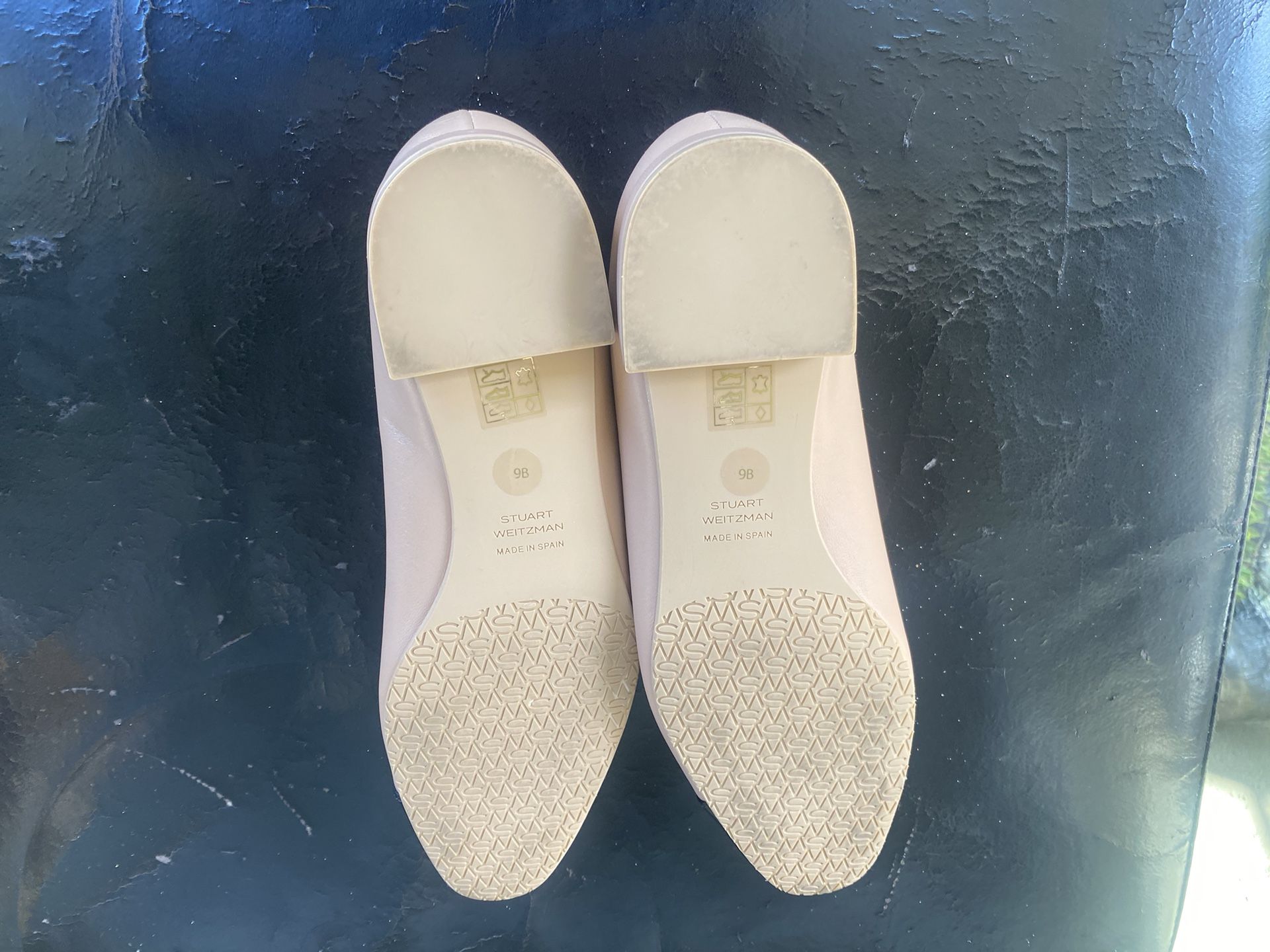 Stuart Weitzman Flat Shoes Size 9 B $55 Like New