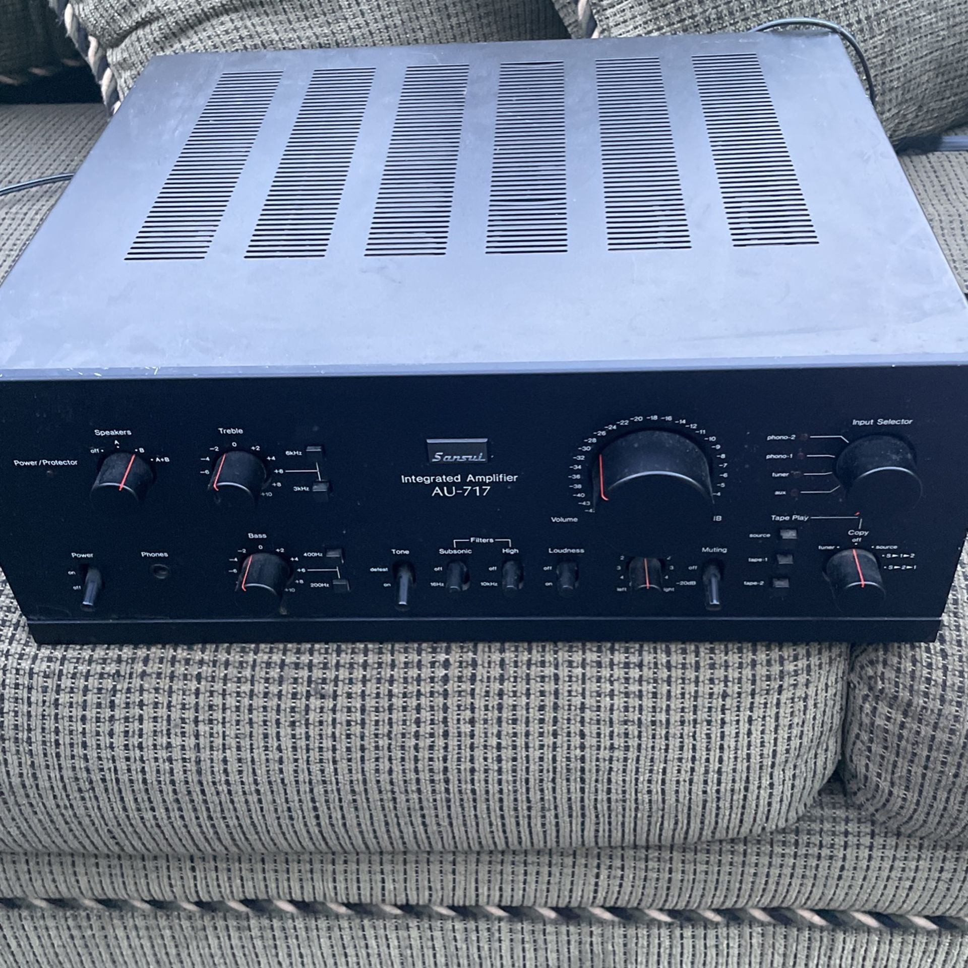 Sansui AU-717 Integrated Amplifier