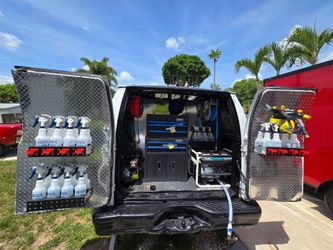 2005 Ford Econoline