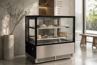Brand NEW 60" Deli Case/Bakery/Cake Display Refrigerator 