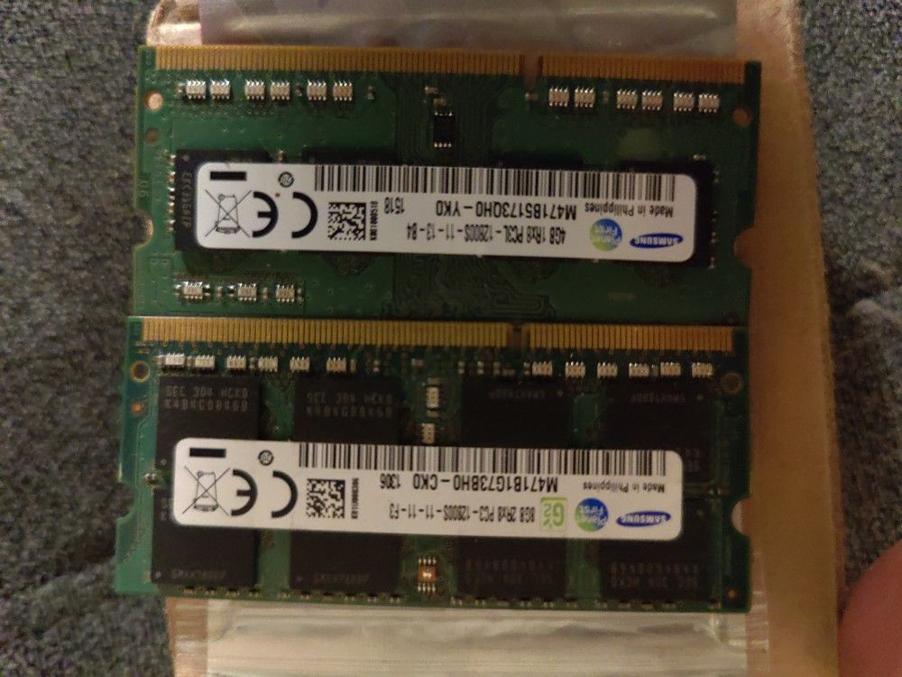 12 GB Samsung RAM