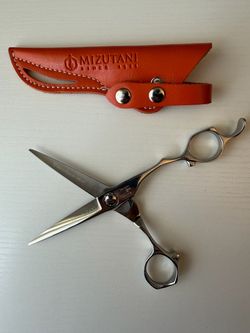 Mizutani Scissors Stephen Moody 5.5 Inch Shear Righty matte gold
