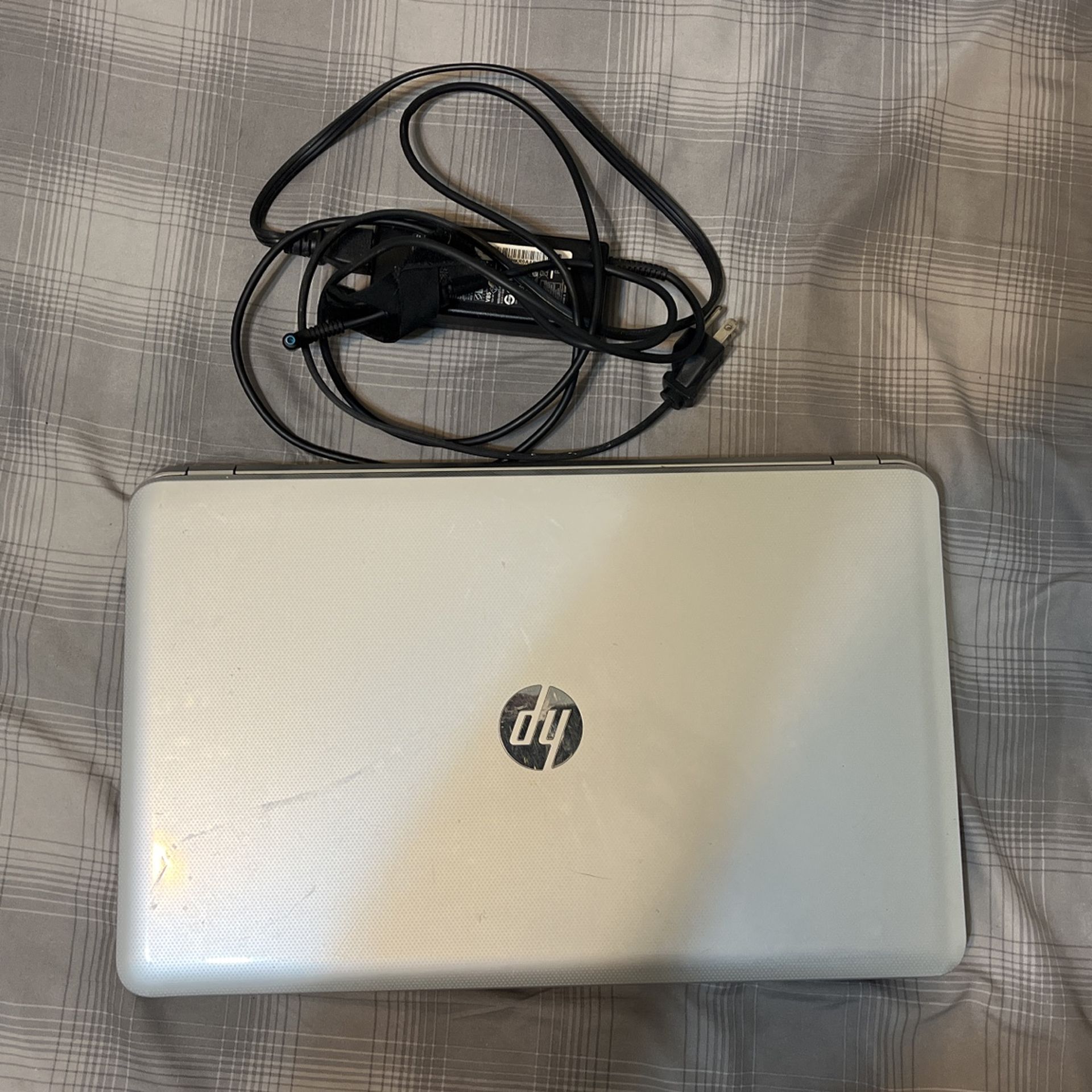 HP Pavilion 17 Notebook PC