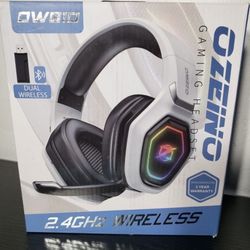 New Ozeino 2.4GHz Wireless Gaming Headset for PC, Ps5, Ps4 - Lossless Audio USB & Type-C Ultra Stable Gaming Headphones with Flip Microphone, 40-Hr Ba