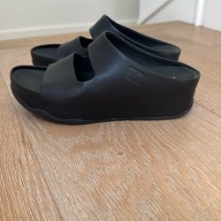 FitFlop SHUV Two-Bar Leather Slides