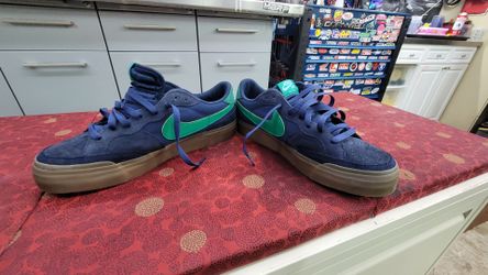 Nike sv poco plus