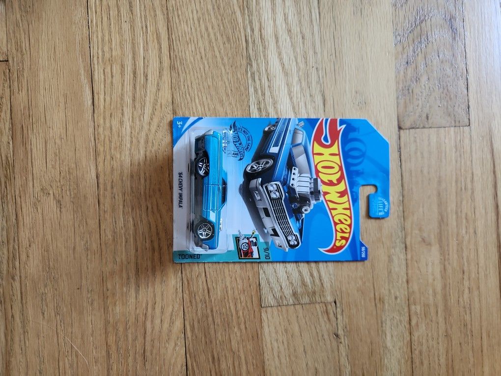Hot wheels 