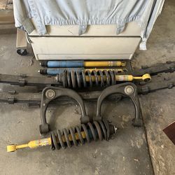 23’ Toyota Tacoma TRD Off Road suspension