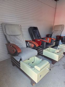 Lots of 6 pedicure spa massage chairs. High quality brands. Used.