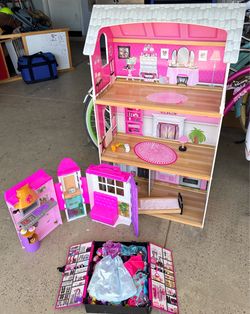 Barbie stuff and doll house