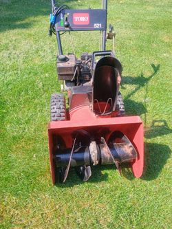 TORO 521 snowblower