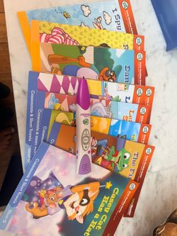 Leap frog pen and 10 book set