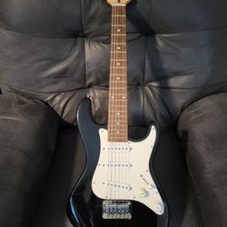 Dean Avalanche Mini Kid's Guitar