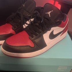 Jordan 1 Bred Toe Size 11 