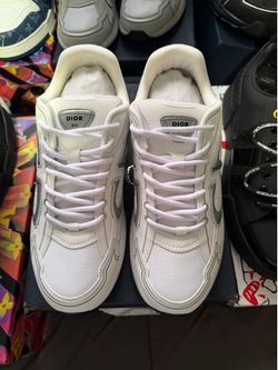 White Dior B30 shoes