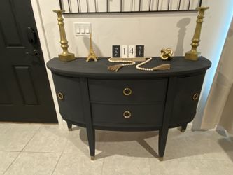 Nwora Gray Beautiful Hutch/Sideboard In Noir Gray