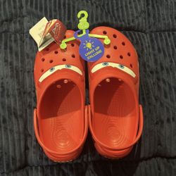 Lightning McQueen Crocs Size 9M