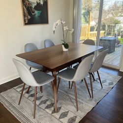 Mahogany Dining Table Chairs Are Not Included
