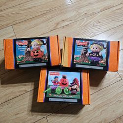 Fisher-Price Little People Halloween Tricks 'N Treats Set Wagon Bundle w Eddie & Sarah Lynn Figures *READ
