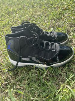 Air Jordan 11 Space Jam