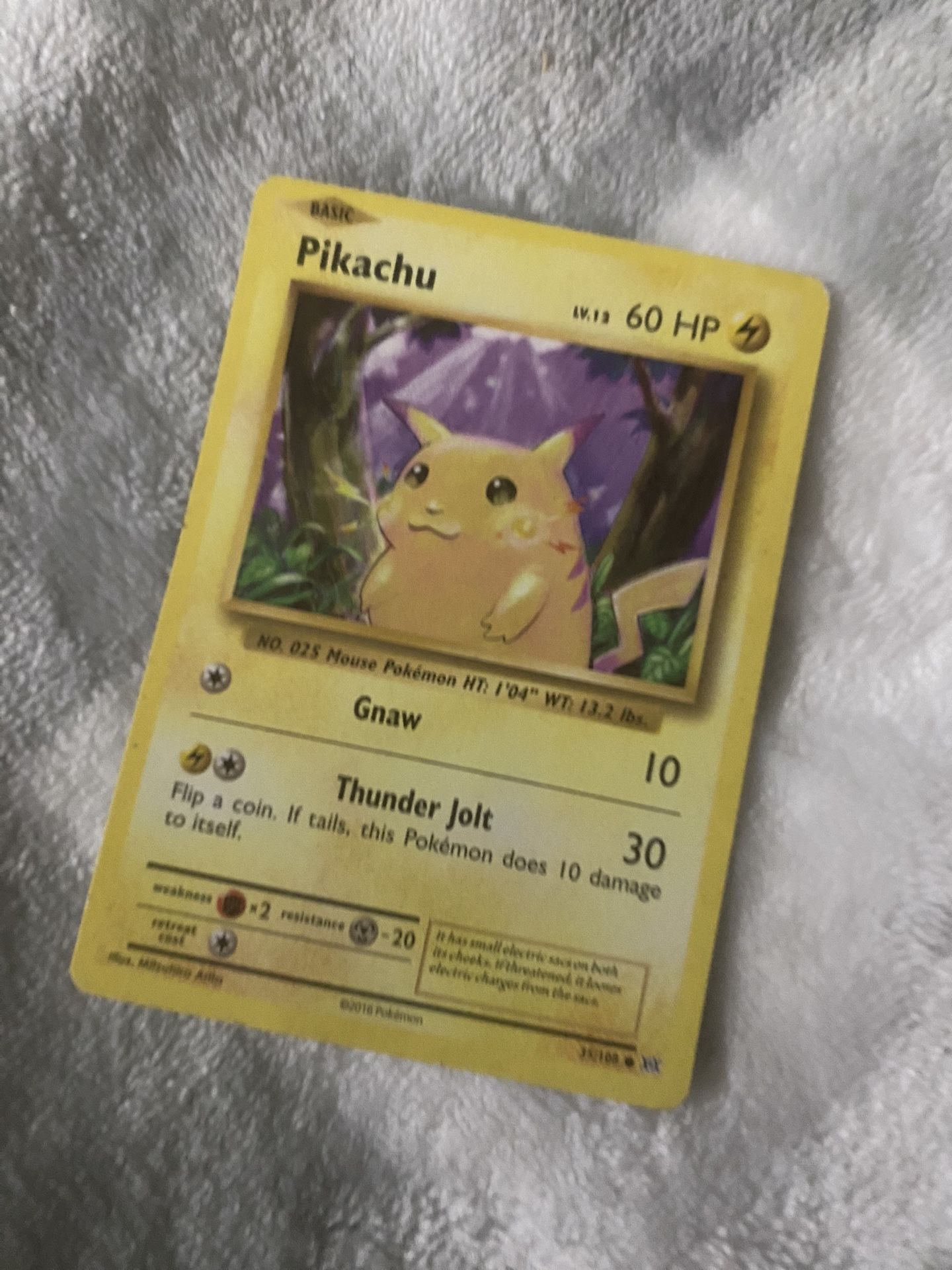 Pikachu Pokémon Card 
