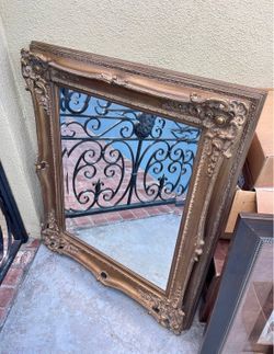 ✨ Ornate Gold Wall Mirror – 24” x 30”