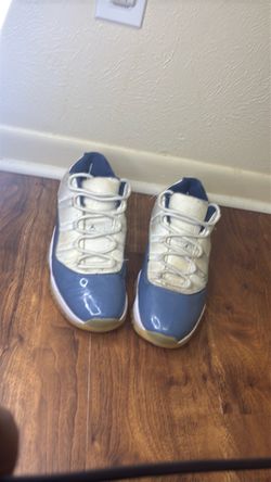 Air Jordan 11 Retro Low