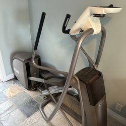 Precor EFX 5.37 Premium Series Elliptical Fitness Crosstrainer