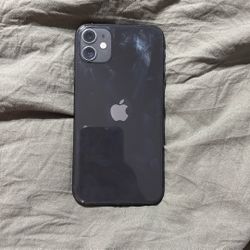 Black iPhone 11 w/ Case - 128 GB Storage
