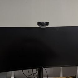 LG 34” UltraWide Curved Gaming Monitor - 160Hz QHD - Like New