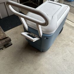Ice Cooler