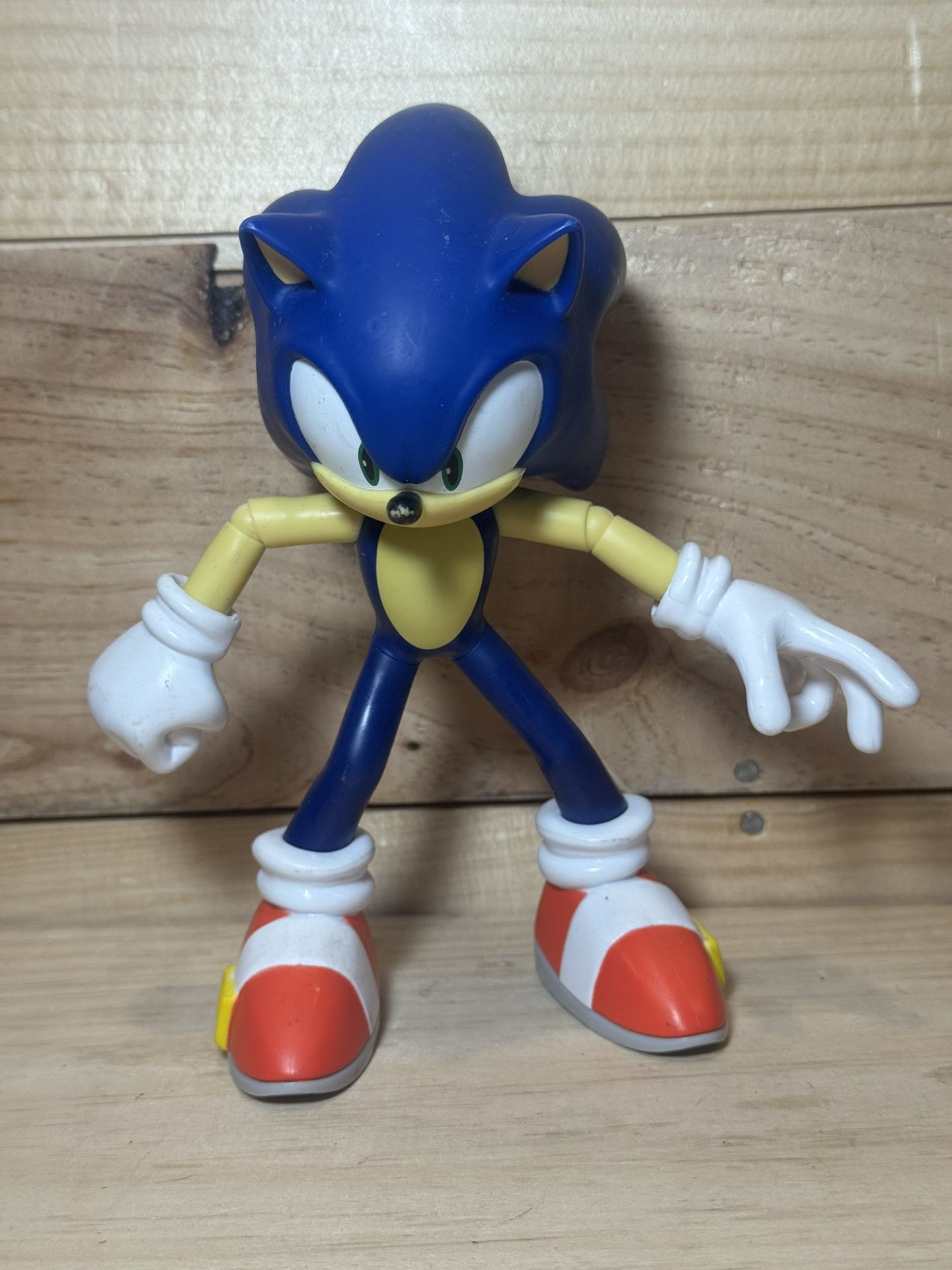 Jazwares 6" Articulated Sonic The Hedgehog Action Figure Rare Sega Collectible