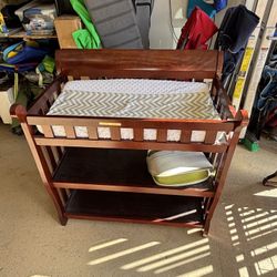 Crib And Changing Table Set