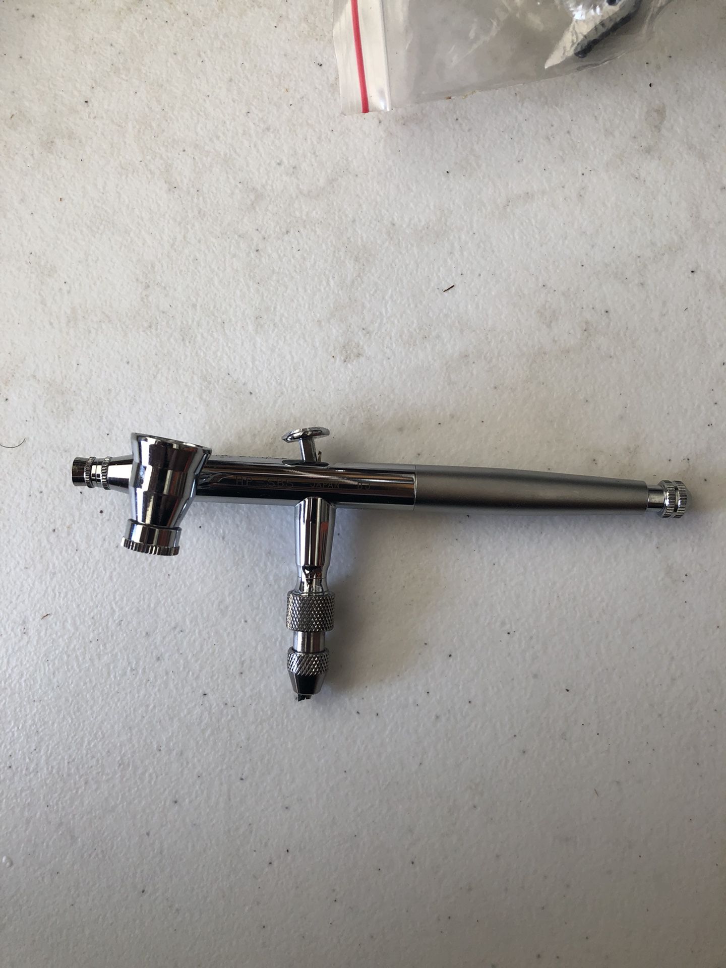 Iwata Eclipse HP-SBS Side Feed Dual Action Airbrush for Sale in Floral  Park, NY - OfferUp
