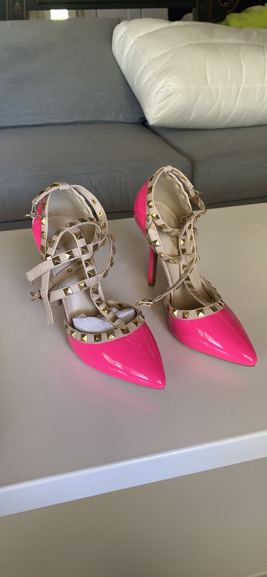Hot pink heels w studded straps size 6.5