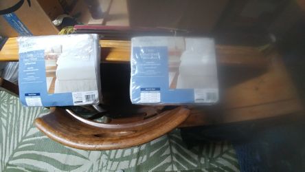 Twin fitted sheets bough wrong ones