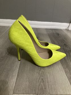 Aldo yellow crocodile print stiletto high heels 