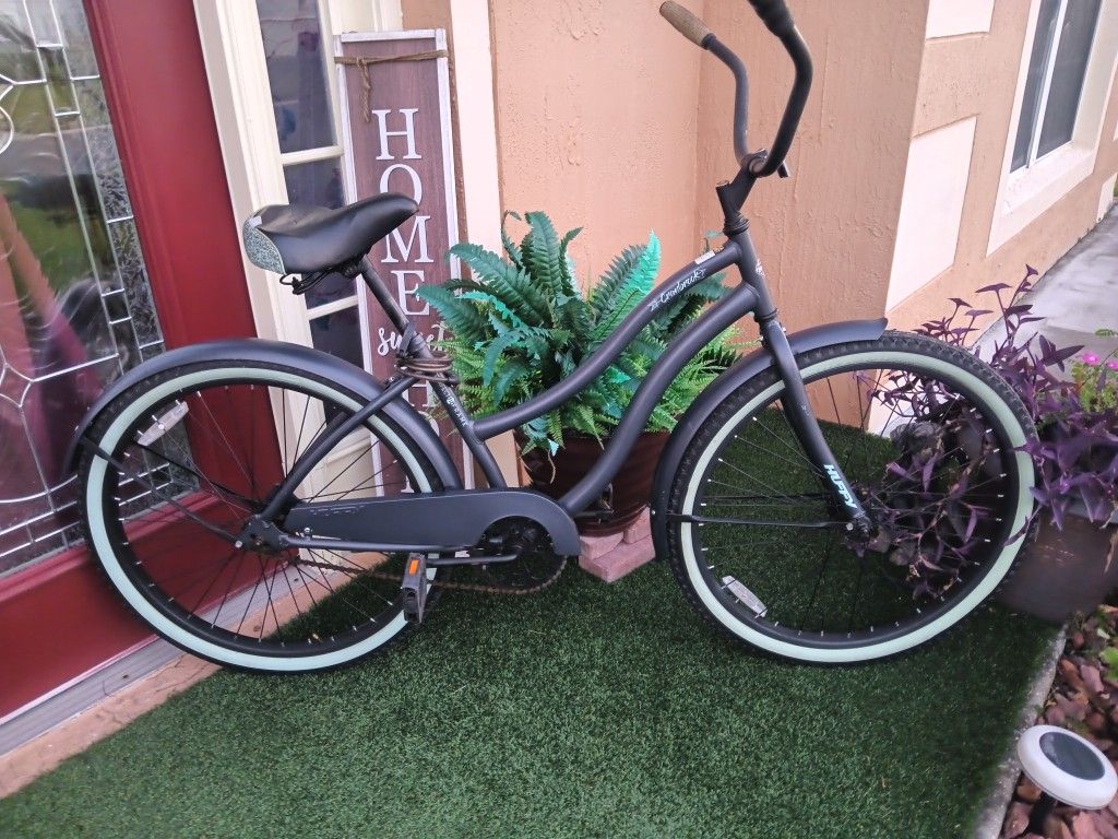 Black Leisurely Bike