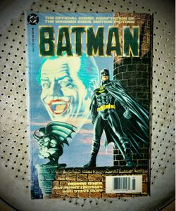 DC COMICS — “BATMAN OFFICIAL MOVIE ADAPTATION” (1989)