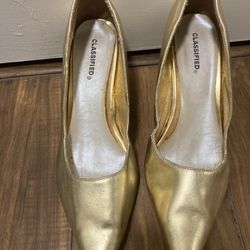 Nice Golden Shoes Size 10 Brand Classified