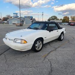 1993 Ford Mustang