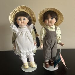 MYD Marian Yu Designs Twin Porcelain Dolls Garden Farm Heirloom Vintage 10in