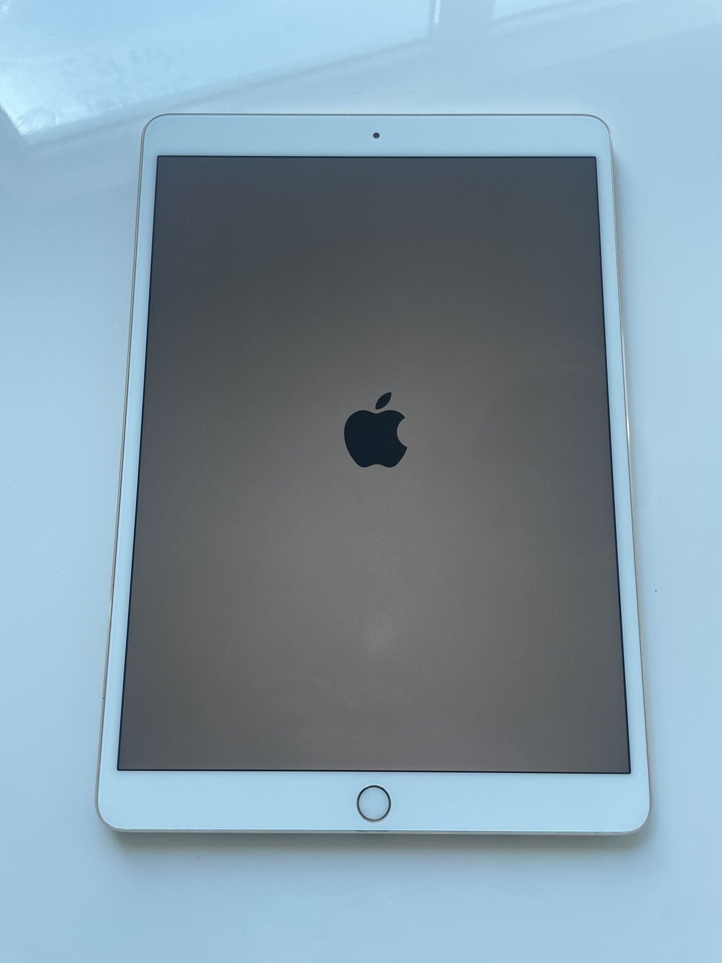 iPad Pro 10.5” 64 GB (A1701)